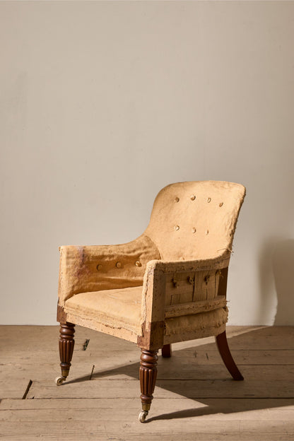Early Victorian country house armchair in the manner of Gillows