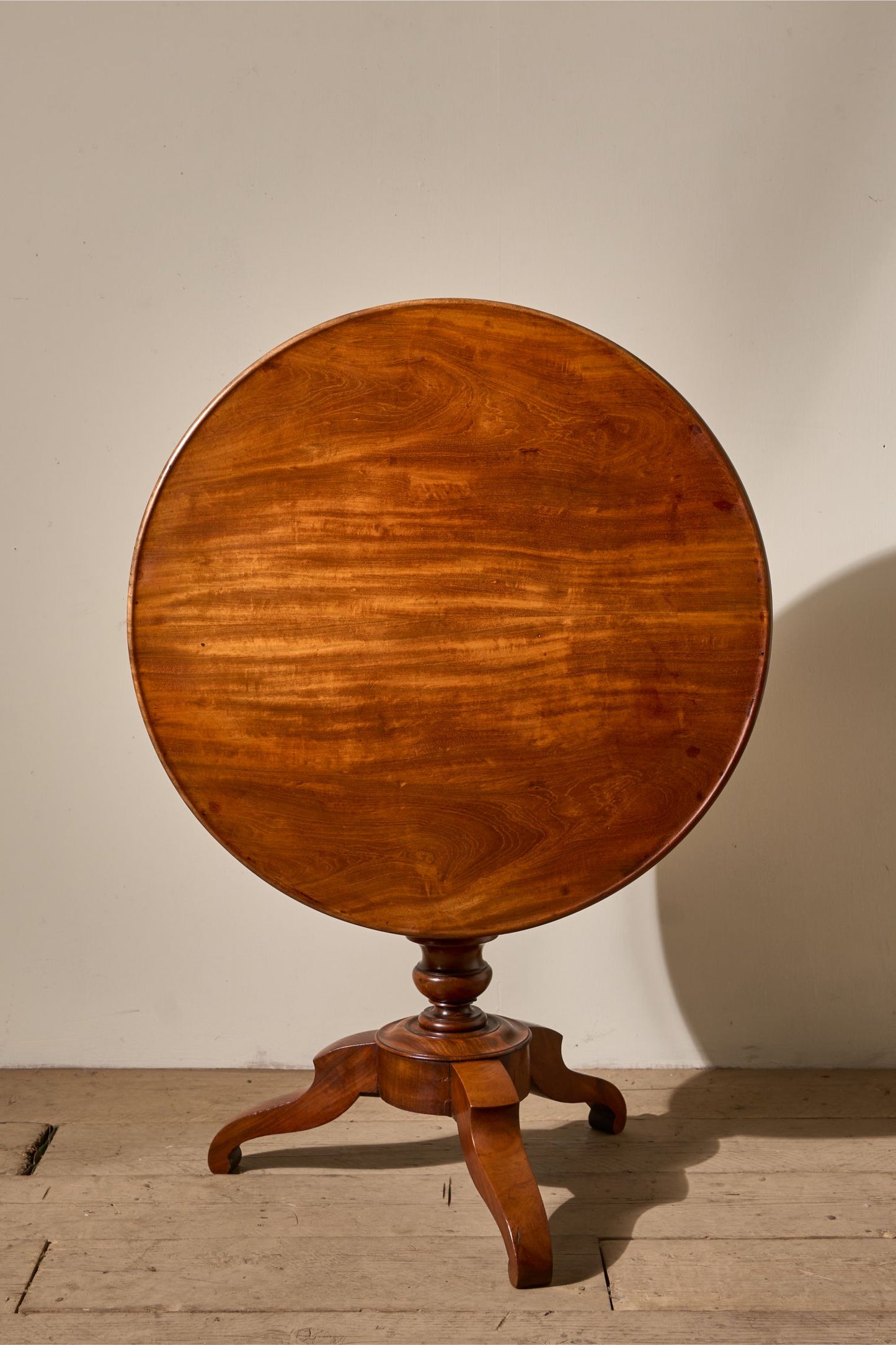 19th century Solid mahogany tilt top table - TallBoy Interiors