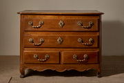18th Century walnut chest of drawers - TallBoy Interiors