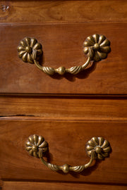 18th Century walnut chest of drawers - TallBoy Interiors