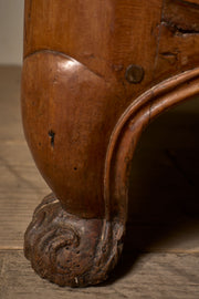 18th Century walnut chest of drawers - TallBoy Interiors