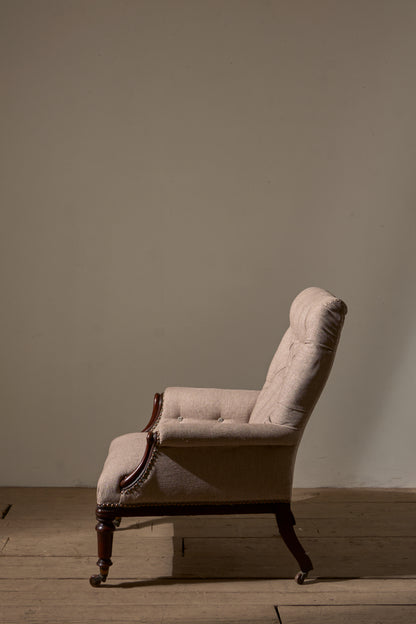 William IV English country house armchair with mahogany show wood frame