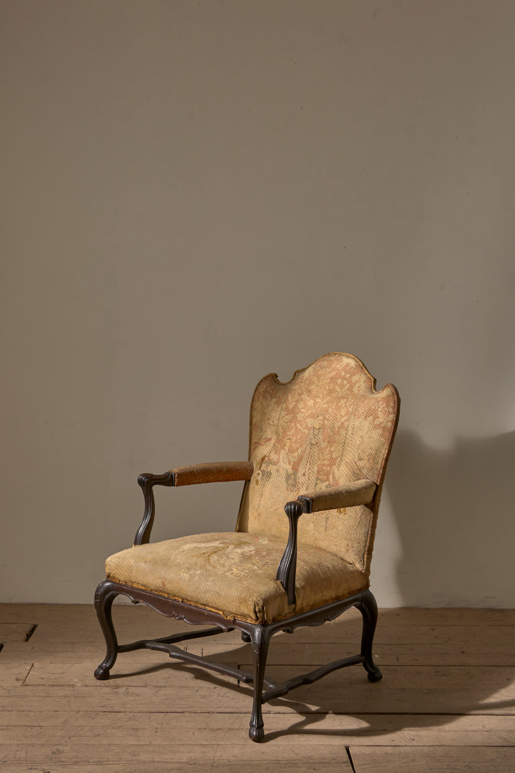 George 1st Style Irish armchair in Tapestry fabric - TallBoy Interiors