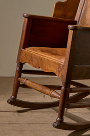 18th century Oak lambing rocking chair - TallBoy Interiors