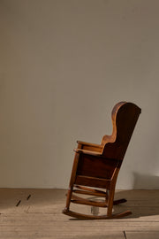 18th century Oak lambing rocking chair - TallBoy Interiors