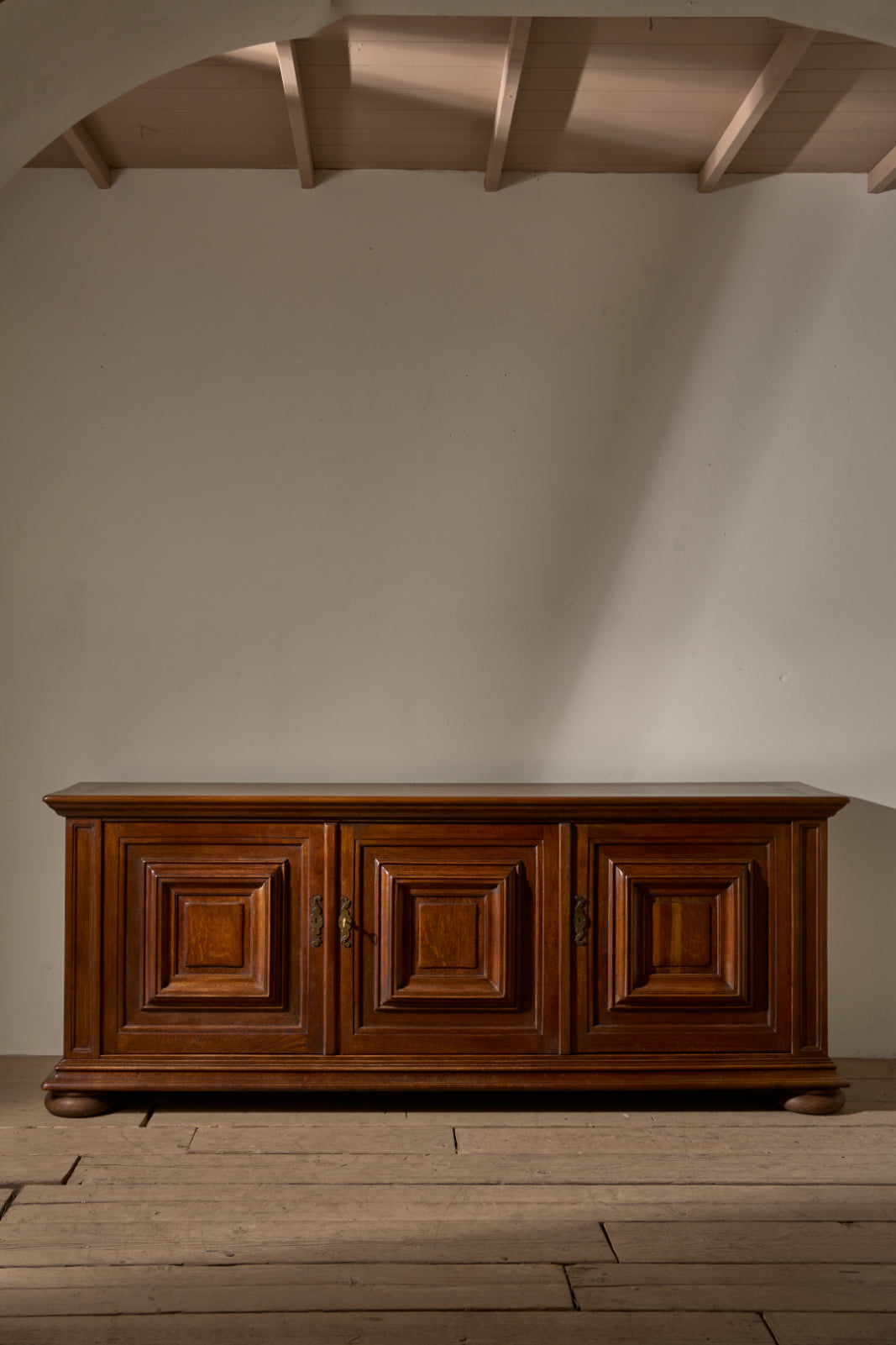 Mid 20th century Oak brutalist sideboard - TallBoy Interiors
