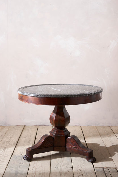 Early 19th century Mahogany and black marble Gueridon table