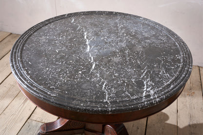 Early 19th century Mahogany and black marble Gueridon table