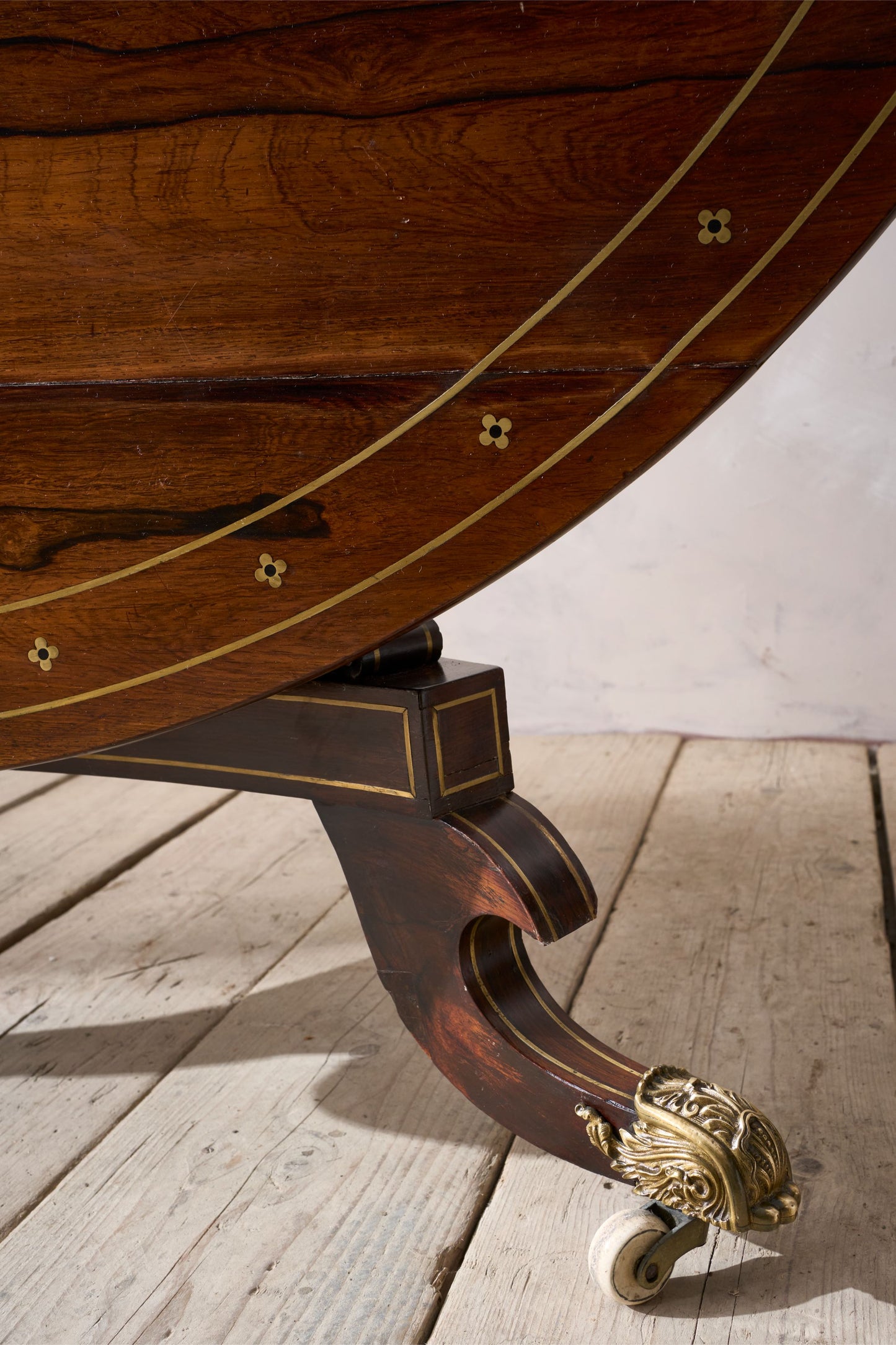 Exceptional Regency period Rosewood and brass inlay centre table