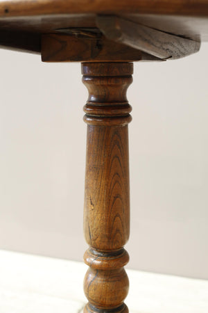 18th century Georgian oak wine table