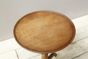 18th century Georgian oak wine table