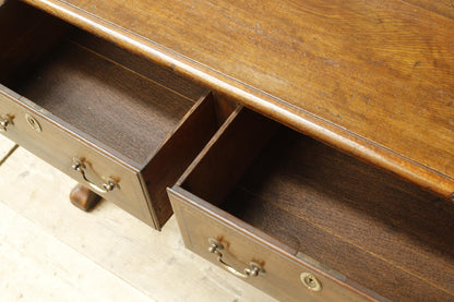 18th century Georgian lowboy with fret work boarder