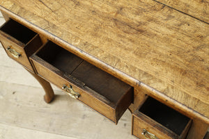 Georgian 18th century Oak lowboy with 3 drawers