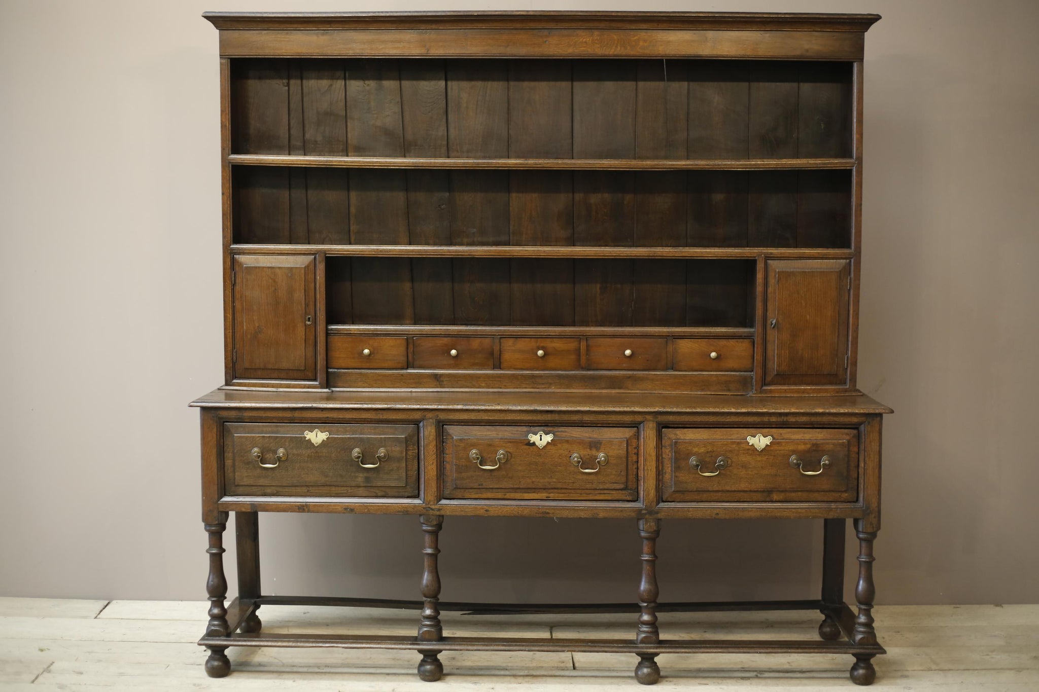 Oak dresser tall deals