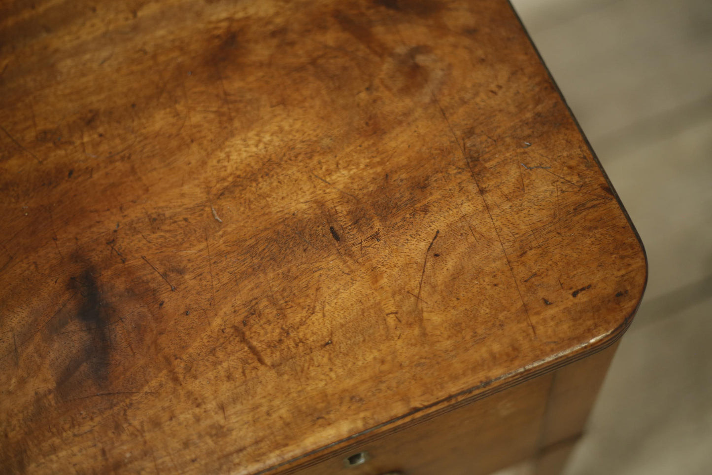 Georgian Regency mahogany reeded writing desk