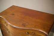 Very Impressive Georgian serpentine fronted chest of drawers - TallBoy Interiors