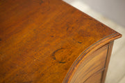 Very Impressive Georgian serpentine fronted chest of drawers - TallBoy Interiors