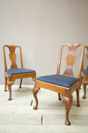 Set of 4 Genuine Queen Anne dining chairs