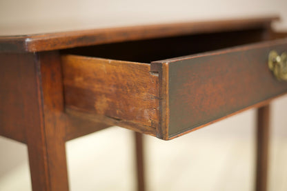 Georgian mahogany single drawer writing table