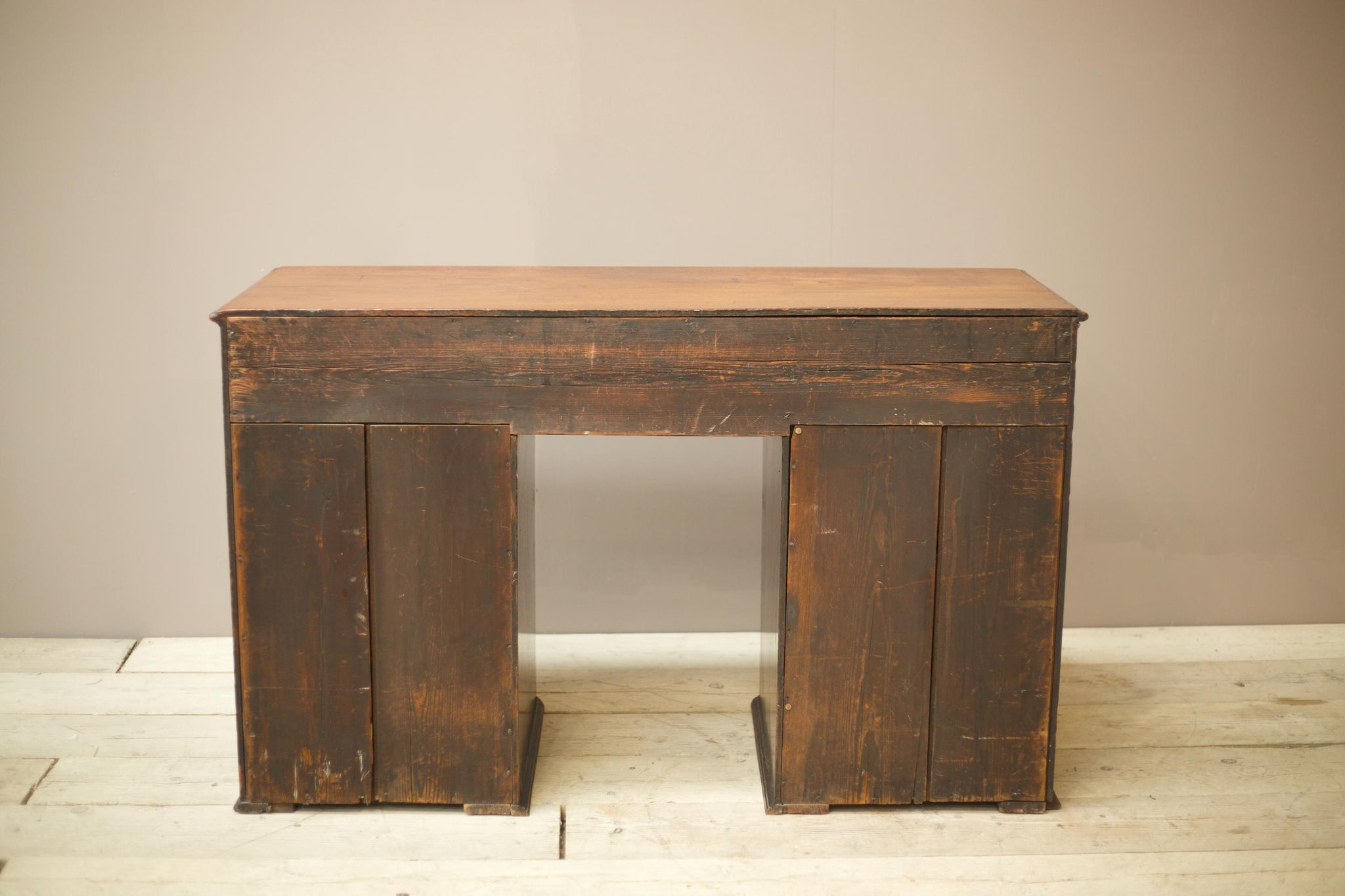 Georgian solid mahogany desk