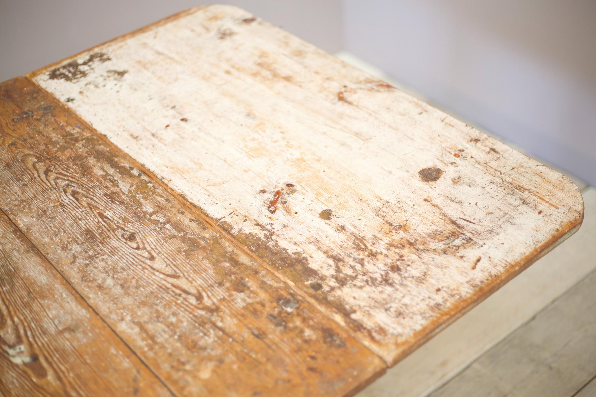 18th century Swedish Gate leg table