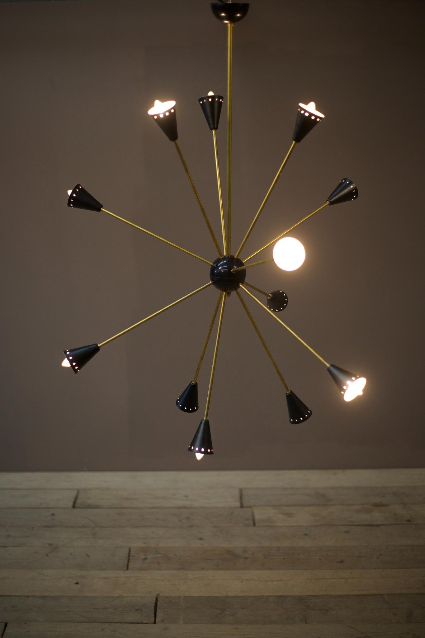 Mid century Brass and Black Italian pendant light by Stilnovo