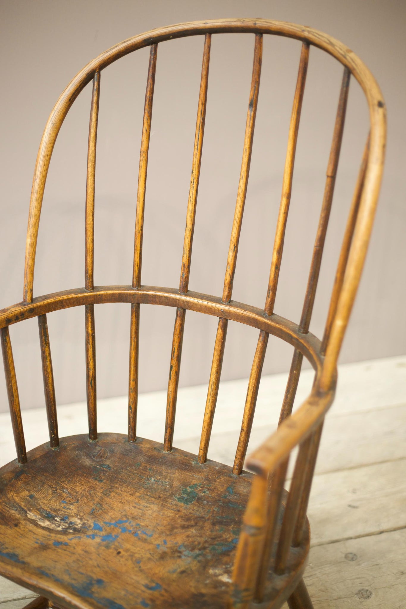 18th century Folk art stick back windsor chair
