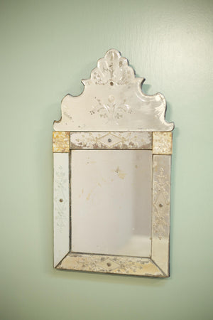 18th century Venetian wall mirror