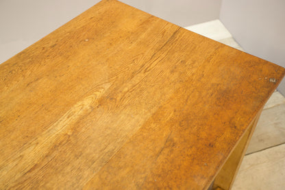 19th century Oak bakers table