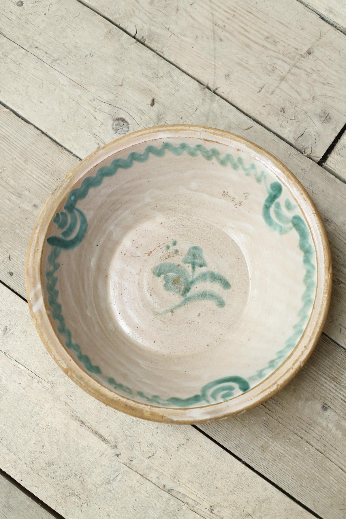 20th century Spanish 'Lebrillo' green glazed bowl - TallBoy Interiors