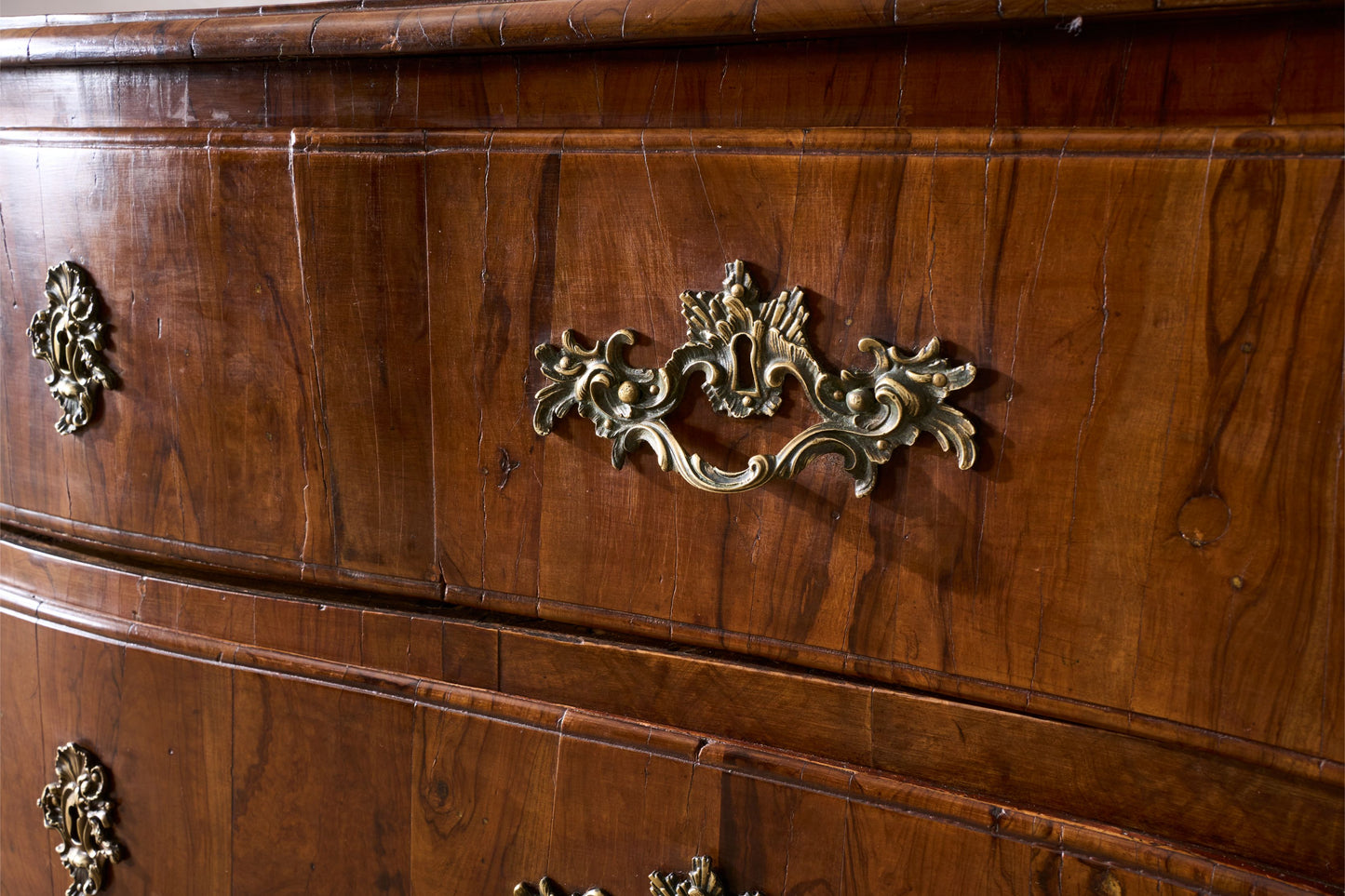 Rare 18th century Maltese Olive wood chest of drawers