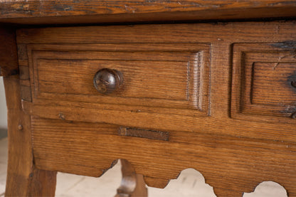 18th century Spanish elm writing table