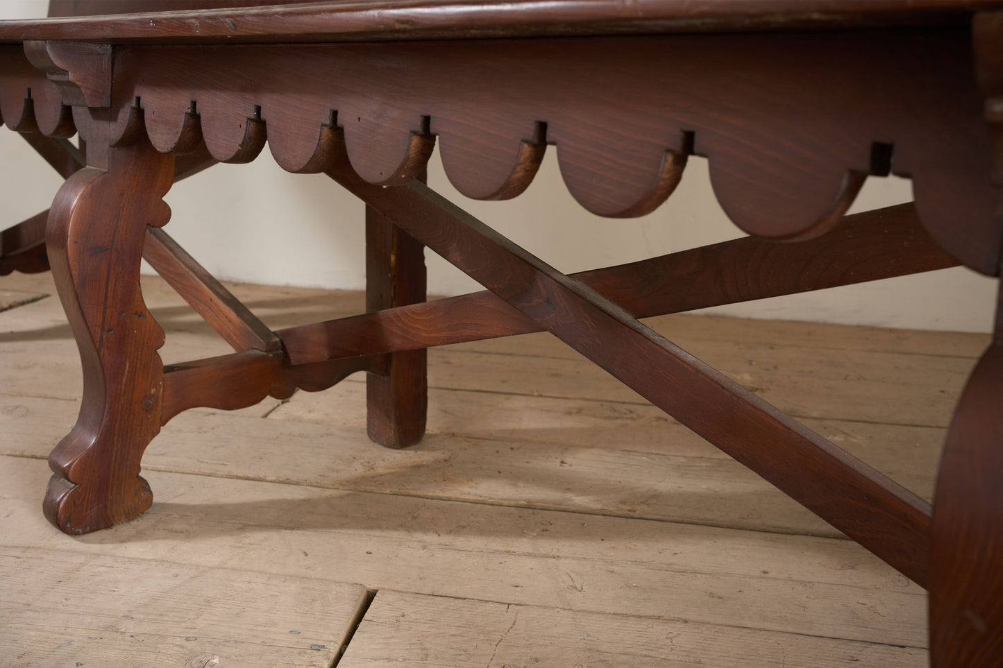 19th century Spanish baroque hall bench