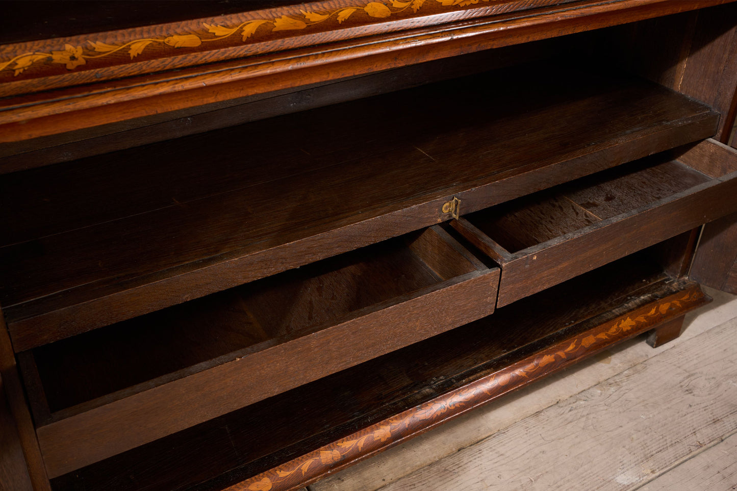 18th Century Marquetry inlaid Dutch glazed cabinet