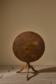 18th Century oak tilt top table - TallBoy Interiors