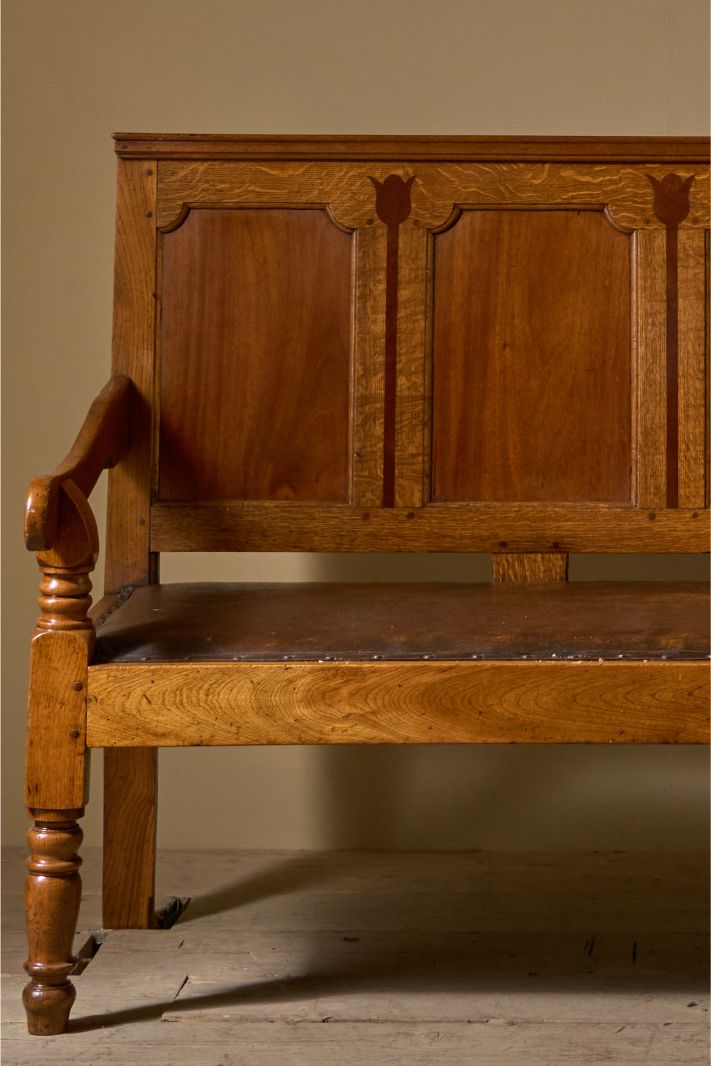 Georgian oak hall bench with tulip decoration - TallBoy Interiors