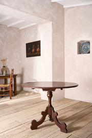 17th Century Italian Oyster veneered lamp table - TallBoy Interiors