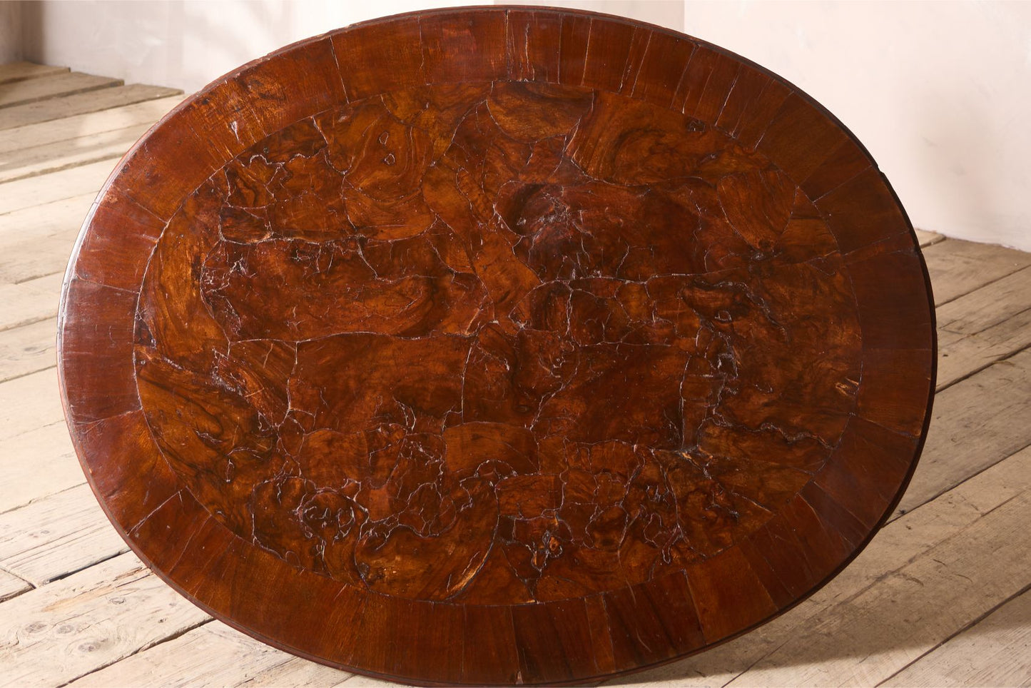 17th Century Italian Oyster veneered lamp table