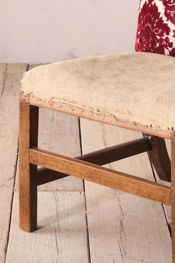 18th century Georgian mahogany slipper chair