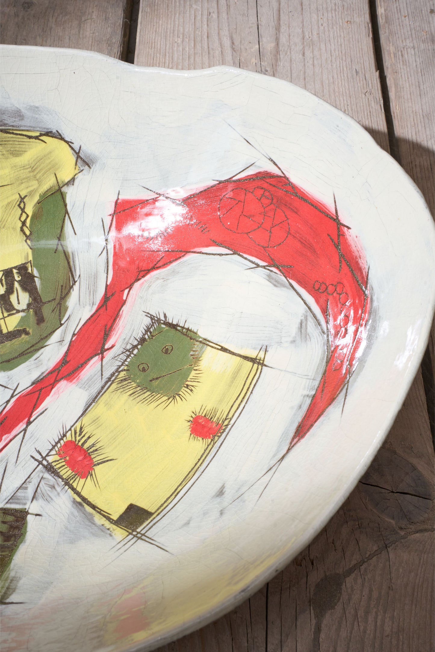 20th Century studio pottery bowl - Wide abstract