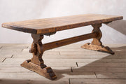 Exceptional 18th century Two plank Walnut dining table - TallBoy Interiors