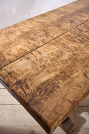 Exceptional 18th century Two plank Walnut dining table - TallBoy Interiors