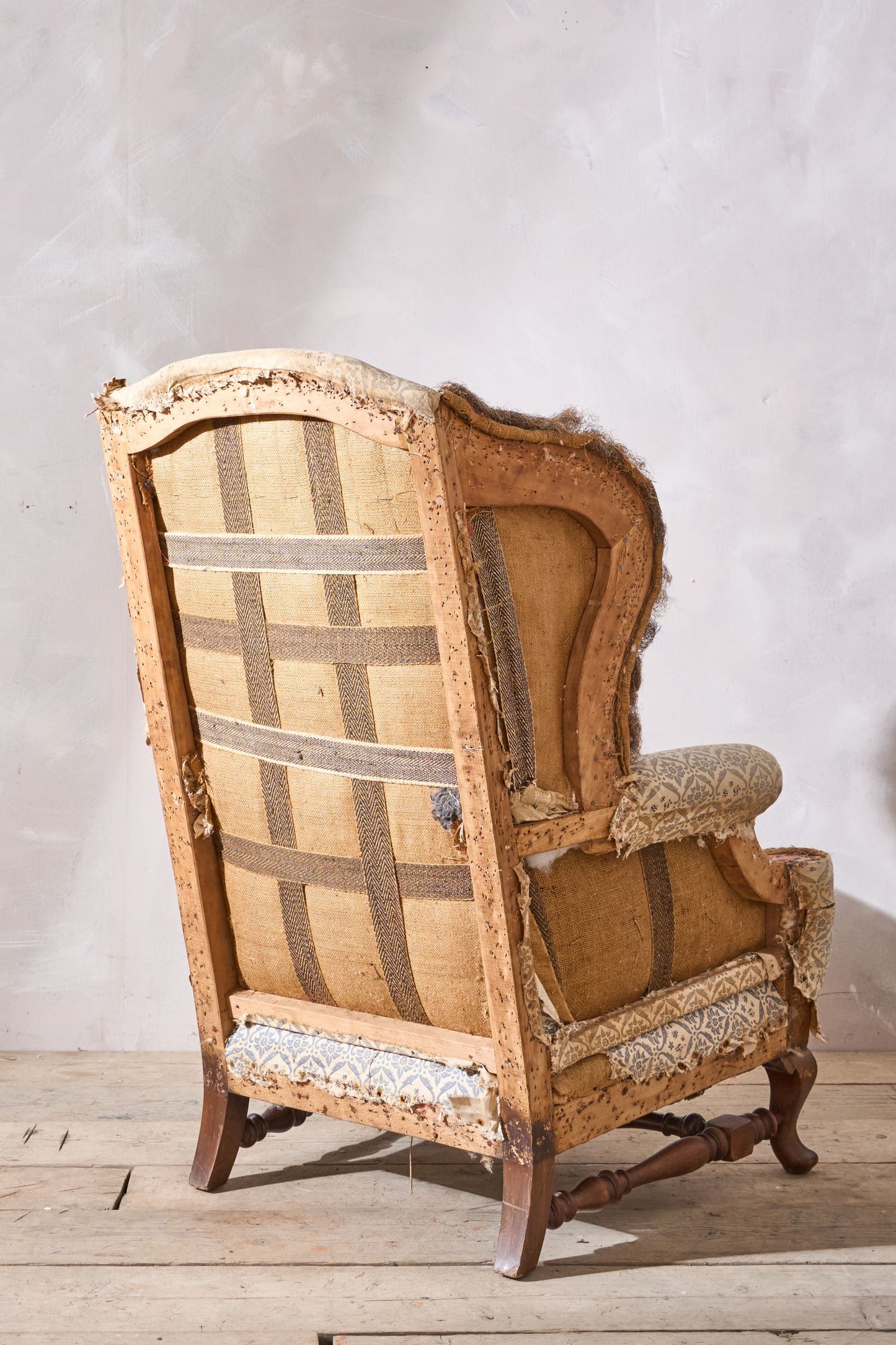 19th century Howard and sons Ennismore Wingback armchair