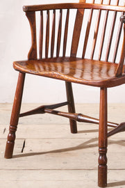 18th century Yew wood comb back Windsor chair - TallBoy Interiors