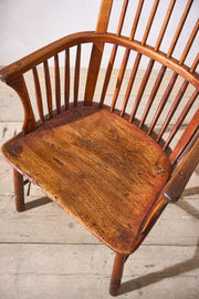 18th century Yew wood comb back Windsor chair - TallBoy Interiors