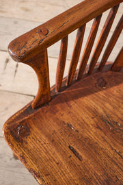 18th century Yew wood comb back Windsor chair - TallBoy Interiors