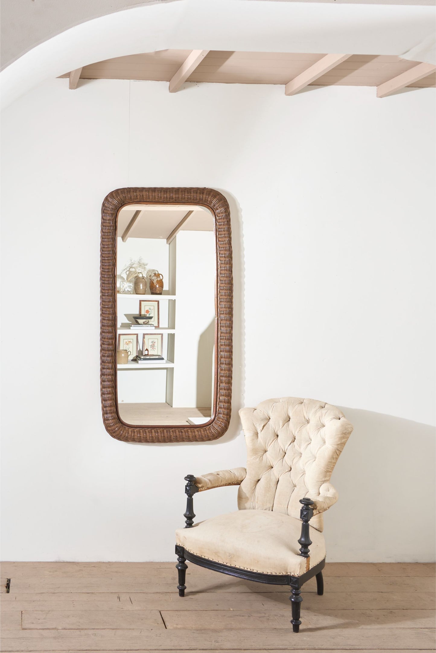 Large Vintage Italian Wicker wall mirror - Brown