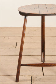 Rare late 18th early 19th century Elm cricket table - TallBoy Interiors