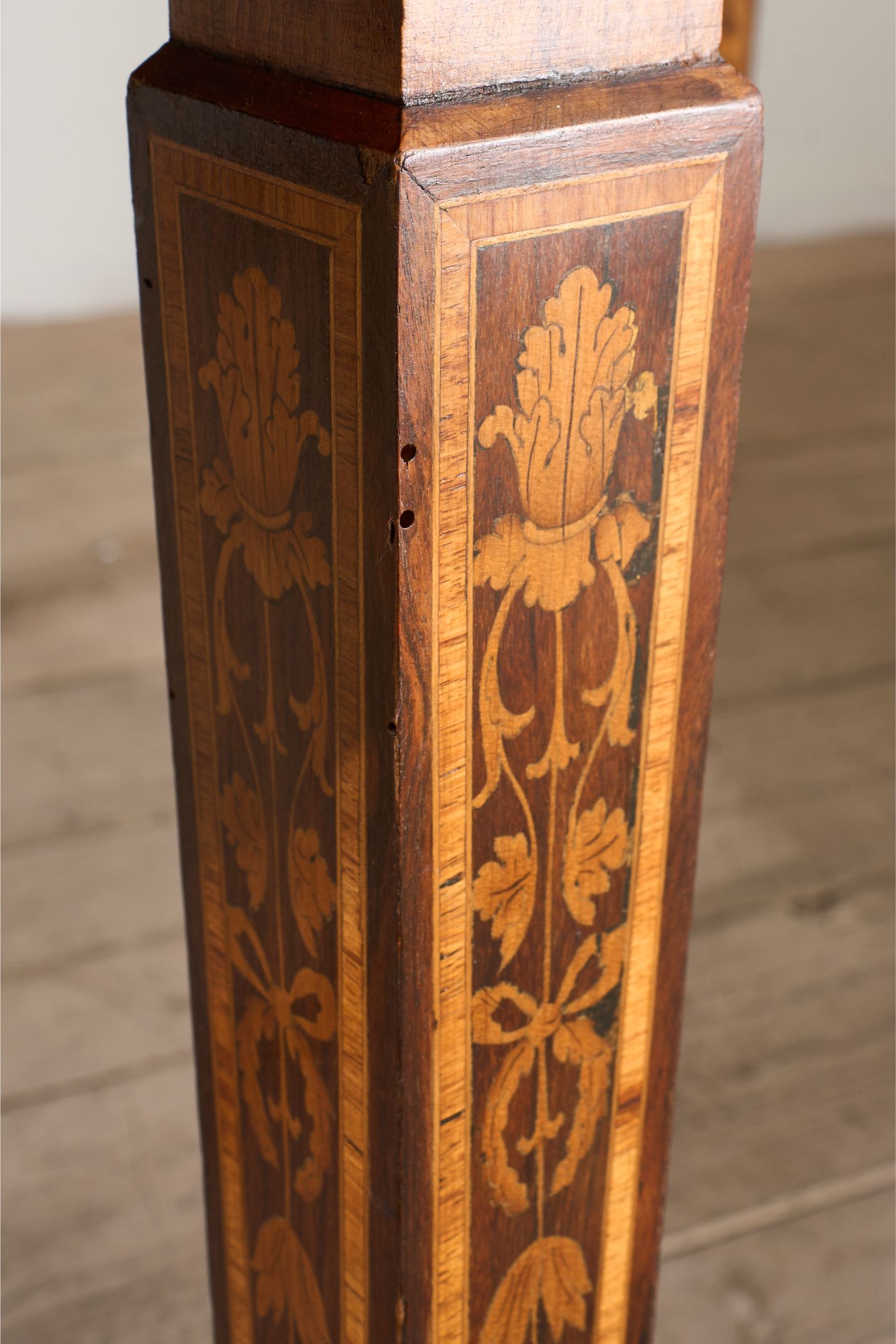 Large 19th Century Inlaid Italian circular table with purple marble - TallBoy Interiors