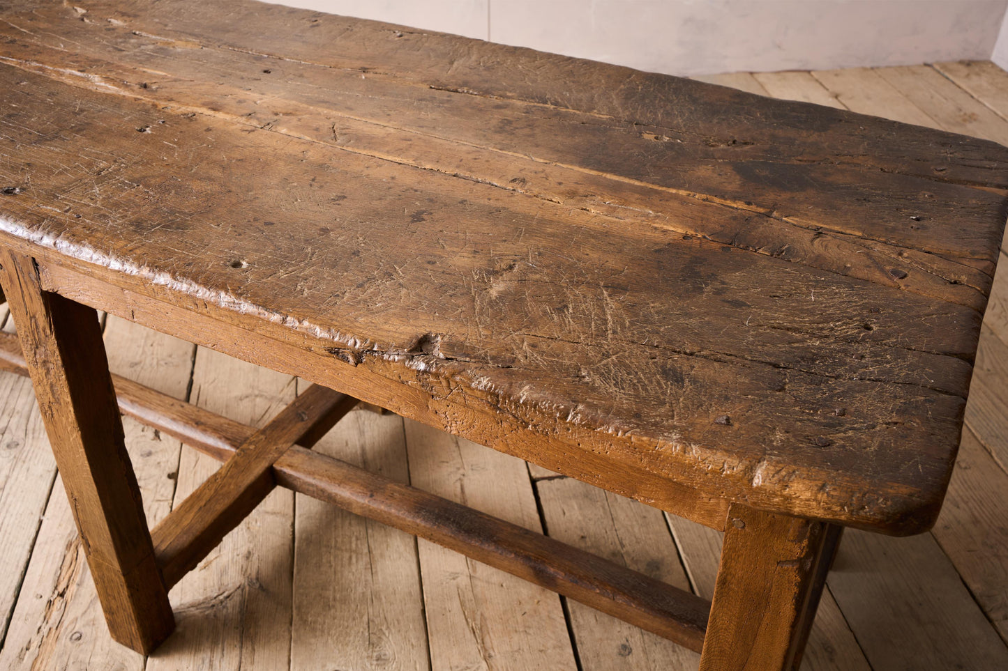 17th century Italian 6 legged console table